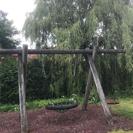 Gaestehus I Den Idylliske Landsby Kattinge *